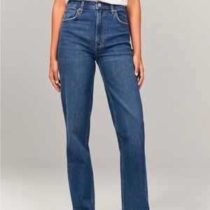 Abercrombie Ultra High Rise 90s Straight Jean